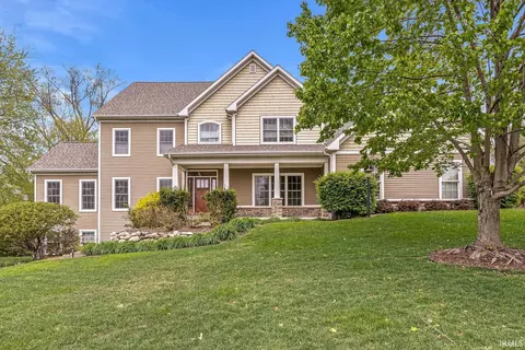 53347 Summer Breeze Dr, South Bend, IN 46637