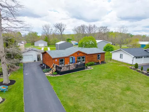 11950 E 390 Rd, Lagrange, IN 46761