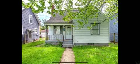 1654 Obrien St, South Bend, IN 46628