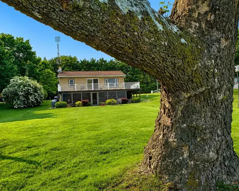 Exterior - 1165 S 495 E, Lagrange, IN 46761 photo 3 of 9
