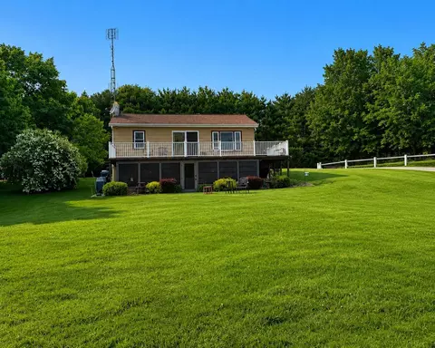 Exterior - 1165 S 495 E, Lagrange, IN 46761 photo 1 of 9