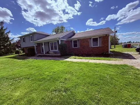 9507 N 650 West Rd, Royal Center, IN 46978