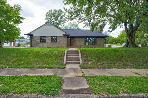 45 12th St, Tell City, IN 47586