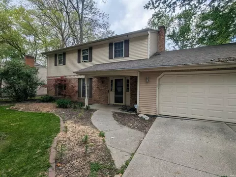 6427 Monarch Dr, Fort Wayne, IN 46815