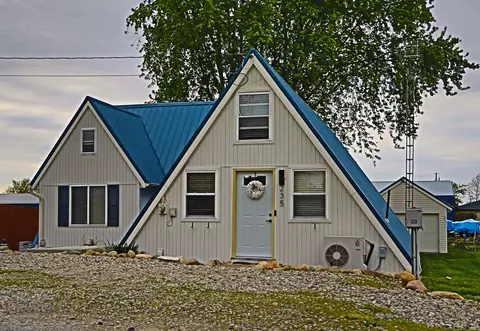 235 235 Ln 251 Lake Pleasant Ln, Orland, IN 46776