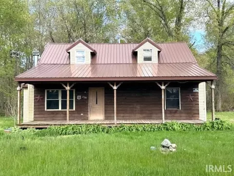 2568 S 675 East Rd, Knox, IN 46534