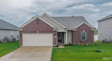 5411 Cameo Dr, Evansville, IN 47725