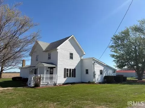 9913 Sampson Rd, Monroeville, IN 46773