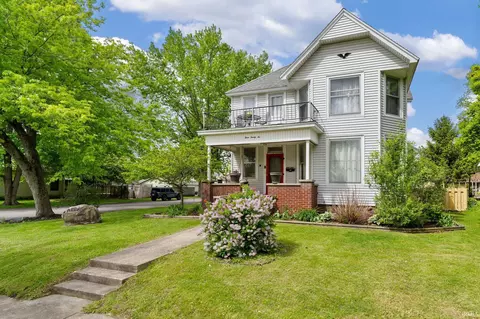 322 S Bluff St, Monticello, IN 47960