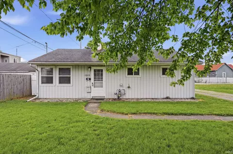 1605 W Main St, Muncie, IN 47303