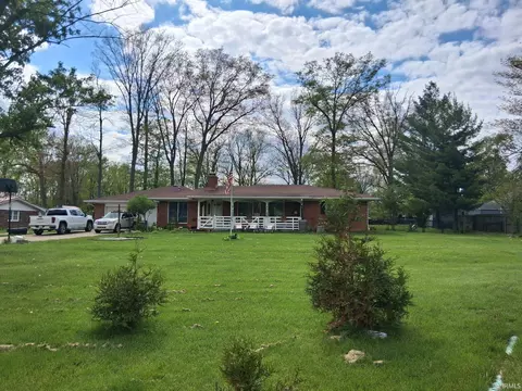 27 N Scatterfield Rd, Anderson, IN 46012