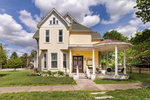 1302 SE First St, Evansville, IN 47713