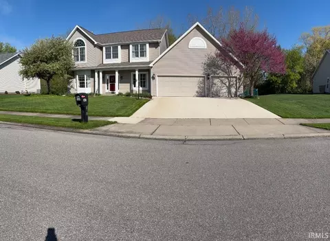 601 Finch Dr, South Bend, IN 46614