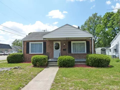 1431 Wheeler St, Vincennes, IN 47591