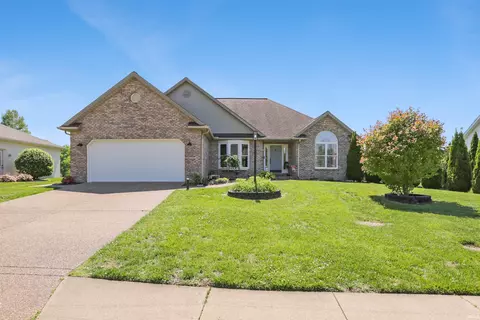 3511 Keystone Hills Dr, Evansville, IN 47711