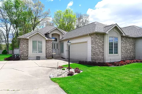 1642 Cobblestone Blvd, Elkhart, IN 46514