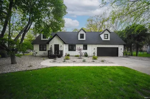51246 Shady Ln, Elkhart, IN 46514