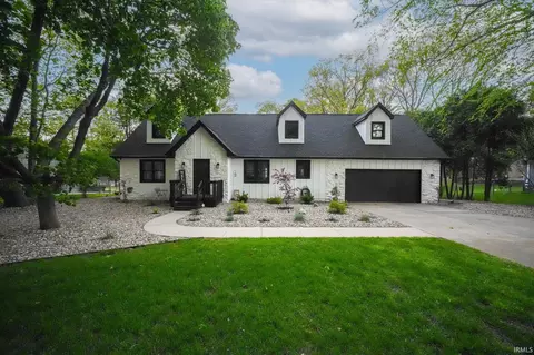 51246 Shady Ln, Elkhart, IN 46514