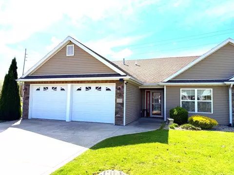 1703 Krebs Ct, Angola, IN 46703