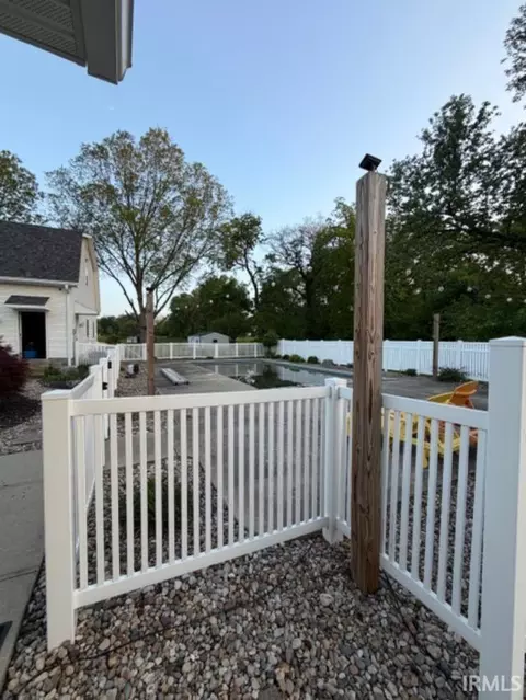 Exterior - 8382 E Main St, Dugger, IN 47848 photo 6 of 16