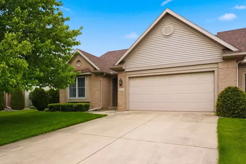 1410 Mccormick Dr, Nappanee, IN 46550