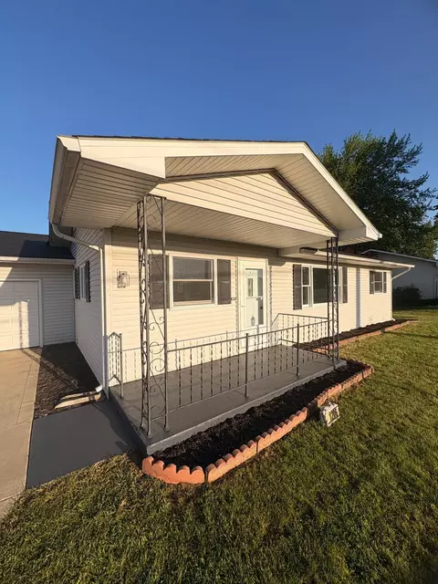 1206 Beckley St, North Manchester, IN 46962