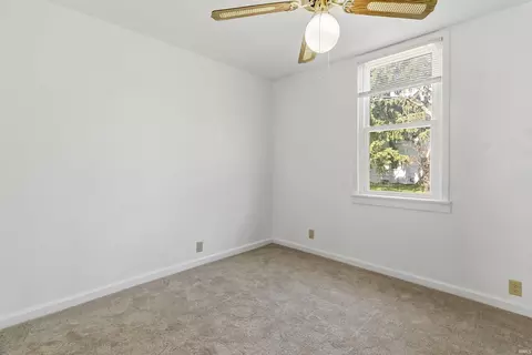 Bedroom - 109 E 8th St, Matthews, IN 46957 photo 4 of 7
