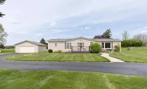 11193 E Baseline Rd, Avilla, IN 46710