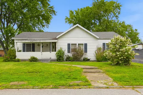 532 North St, Knightstown, IN 46148