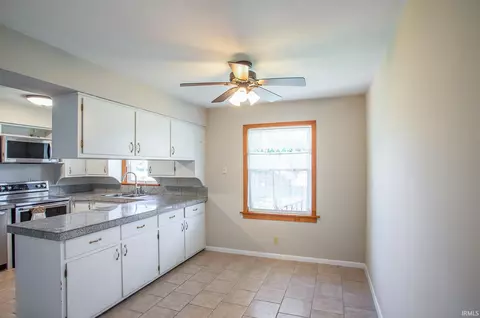 Kitchen - 2906 E 1200 N, Yoder, IN 46798 photo 4 of 4