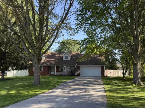 604 W Jane Dr, Sharpsville, IN 46068