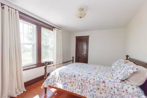 Bedroom - 10660 E Windsor Rd, Selma, IN 47383 photo 4 of 5