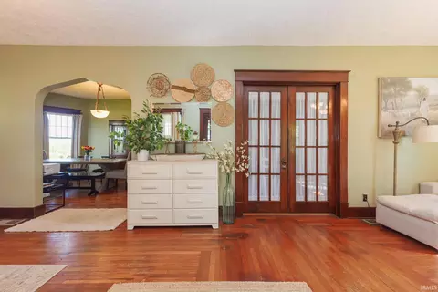 Entry Way - 10660 E Windsor Rd, Selma, IN 47383 photo 1 of 1