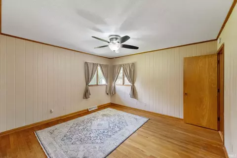 Bedroom - 101 E Maple St, Fowler, IN 47944 photo 2 of 4