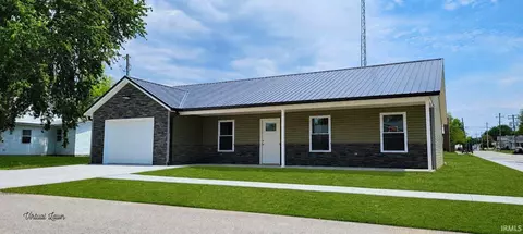 207 S Grove St, Odon, IN 47562