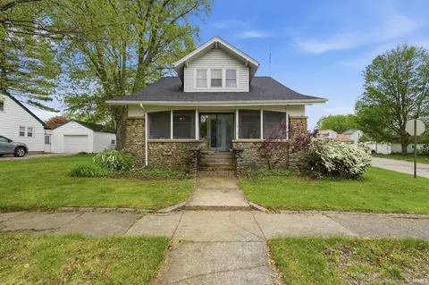 404 S Van Scoyoc St, Avilla, IN 46710