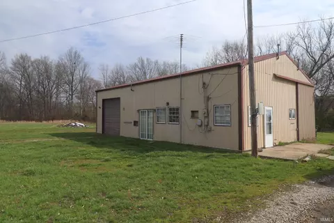 12628 W 150 N St, Linton, IN 47441