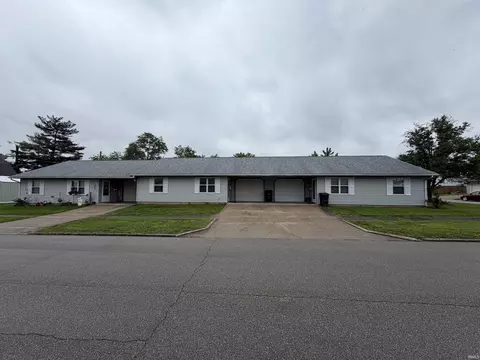 301 SE 303 305 Se A St, Linton, IN 47441