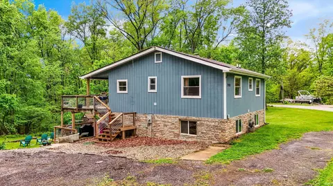 7990 Ebony Dr, Nineveh, IN 46164