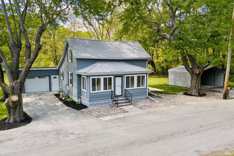 204 N Robinson St, Delphi, IN 46923