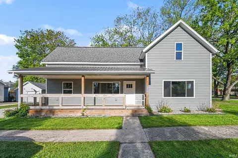 211 N Morgan St, Mentone, IN 46539