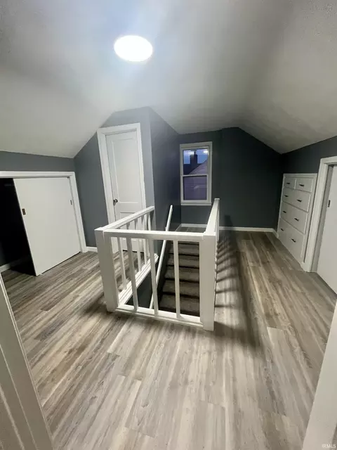 Entry Way - 326 E 9th St, Jasper, IN 47546 photo 4 of 4