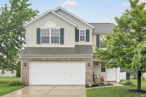 17009 Kirklin Dr, Westfield, IN 46074
