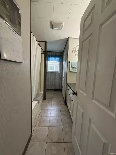 Other - 626 V St, Bedford, IN 47421 photo 4 of 10