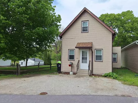 1020 Green St, Huntington, IN 46750