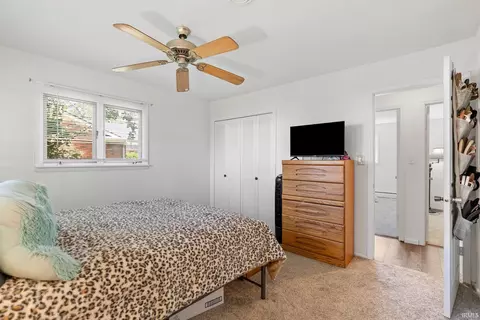 Bedroom - 3711 Bobolink Crossover Dr, Fort Wayne, IN 46815 photo 2 of 5
