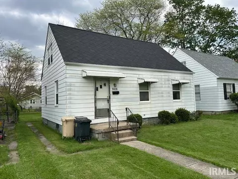 1650 N Brookfield St, South Bend, IN 46628