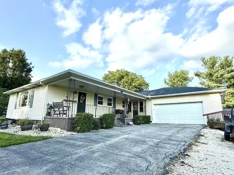 918 Old Farm Rd, Bedford, IN 47421