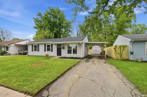 1705 Goder Dr, Frankfort, IN 46041