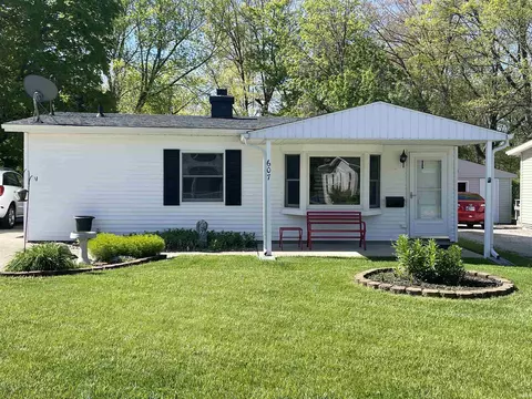 607 Opal St, Huntington, IN 46750